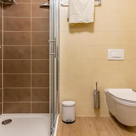 Apartment Stunning In With Wifi